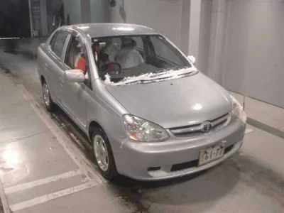 Toyota PLATZ  с аукциона в Японии