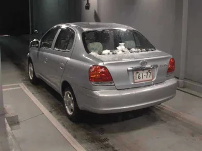 Toyota PLATZ  с аукциона в Японии