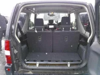 Suzuki JIMNY SIERRA лот № 8627 оценка 4  с аукциона в Японии 8