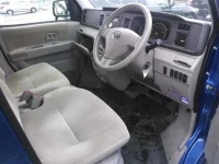 Daihatsu Atrai Wagon лот № 1217 оценка 3.5  с аукциона в Японии 2