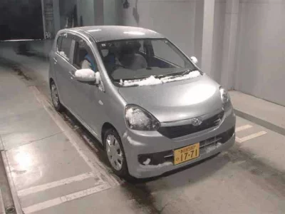 Daihatsu MIRA E S