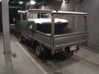 Nissan ATLAS лот № 4551 оценка 3  с аукциона в Японии 1