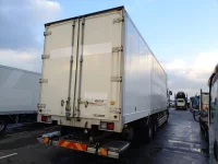 Isuzu GIGA лот № 8175 оценка 3.5  с аукциона в Японии 1