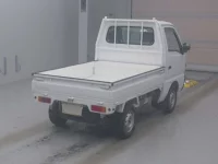 Suzuki CARRY TRUCK лот № 4044 оценка 3  с аукциона в Японии 1