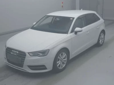 Audi A3  с аукциона в Японии