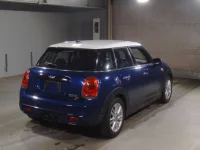 BMW MINI лот № 5039 оценка 4  с аукциона в Японии 1