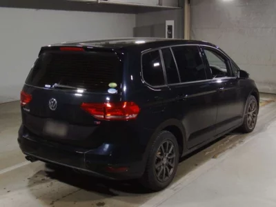 Volkswagen GOLF TOURAN