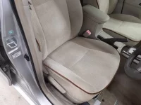 Toyota COROLLA AXIO лот № 30052 оценка 3  с аукциона в Японии 7