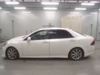 Toyota CROWN лот № 30064 оценка 4  с аукциона в Японии 3