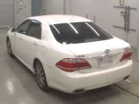 Toyota CROWN лот № 30279 оценка 3.5  с аукциона в Японии 5