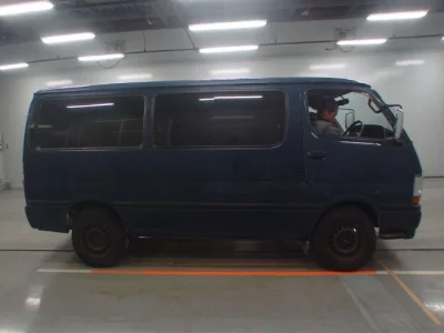 Toyota HIACE VAN  с аукциона в Японии