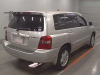 Toyota KLUGER лот № 30216 оценка 3  с аукциона в Японии 1