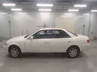 Toyota MARK II лот № 10186 оценка 3  с аукциона в Японии 3