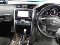 Toyota MARK X лот № 30248 оценка RA  с аукциона в Японии 8