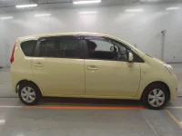 Toyota PASSO SETTE лот № 30117 оценка 3.5  с аукциона в Японии 2