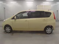 Toyota PASSO SETTE лот № 30117 оценка 3.5  с аукциона в Японии 3