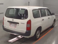 Toyota PROBOX лот № 30268 оценка 3.5  с аукциона в Японии 1