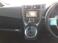 Toyota RACTIS лот № 30022 оценка 3.5  с аукциона в Японии 8