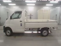Toyota TOWN ACE TRUCK лот № 36006 оценка 4  с аукциона в Японии 3