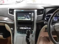 Toyota VELLFIRE лот № 30078 оценка 4  с аукциона в Японии 8