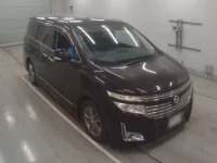 Nissan ELGRAND лот № 30131 оценка 4  с аукциона в Японии 4