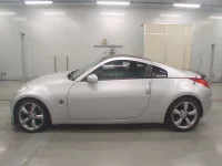 Nissan FAIRLADYZ лот № 30190 оценка 4  с аукциона в Японии 3