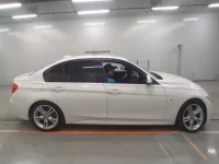 BMW 3-Series лот № 38087 оценка 4  с аукциона в Японии 2