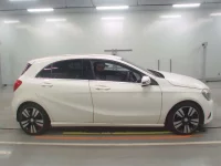 Mercedes-Benz A CLASS лот № 38011 оценка 4  с аукциона в Японии 2