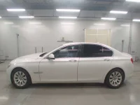 BMW 7-Series лот № 38056 оценка 3.5  с аукциона в Японии 3