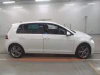 Volkswagen GOLF лот № 38074 оценка 4.5  с аукциона в Японии 2