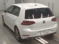 Volkswagen GOLF лот № 38074 оценка 4.5  с аукциона в Японии 5