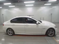 BMW 5-Series лот № 38025 оценка 4  с аукциона в Японии 2