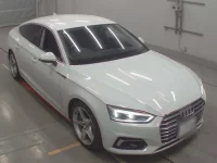 Audi A5 лот № 38054 оценка 4.5  с аукциона в Японии 4