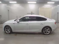 Audi A5 лот № 38054 оценка 4.5  с аукциона в Японии 3