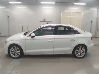 Audi A3  с аукциона в Японии