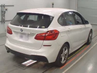 BMW 2-Series лот № 38038 оценка 3.5  с аукциона в Японии 1