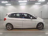 BMW 2-Series лот № 38038 оценка 3.5  с аукциона в Японии 2