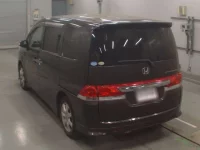 Honda STEP WAGON лот № 10196 оценка 3.5  с аукциона в Японии 5