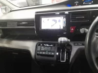 Honda STEP WAGON лот № 30094 оценка 3.5  с аукциона в Японии 8