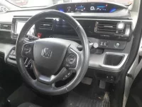 Honda STEP WAGON лот № 30094 оценка 3.5  с аукциона в Японии 6