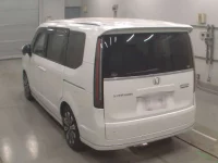 Honda STEP WAGON лот № 30277 оценка 4.5  с аукциона в Японии 5