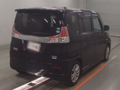 Mitsubishi DELICA D2