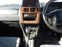 Mitsubishi PAJERO IO лот № 10064 оценка 3.5  с аукциона в Японии 8