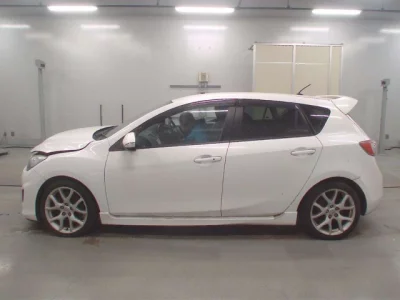 Mazda AXELA  с аукциона в Японии