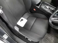 Mazda MAZDA3 лот № 30087 оценка 4  с аукциона в Японии 7