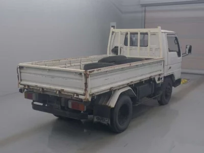 Mazda TITAN  с аукциона в Японии