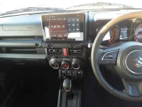Suzuki JIMNY SIERRA лот № 30013 оценка 5  с аукциона в Японии 8