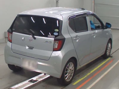 Daihatsu MIRA E S
