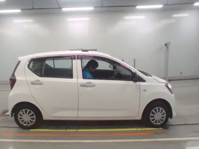 Daihatsu MIRA E S