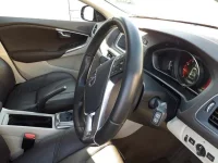 Volvo V40 лот № 38002 оценка 4.5  с аукциона в Японии 6